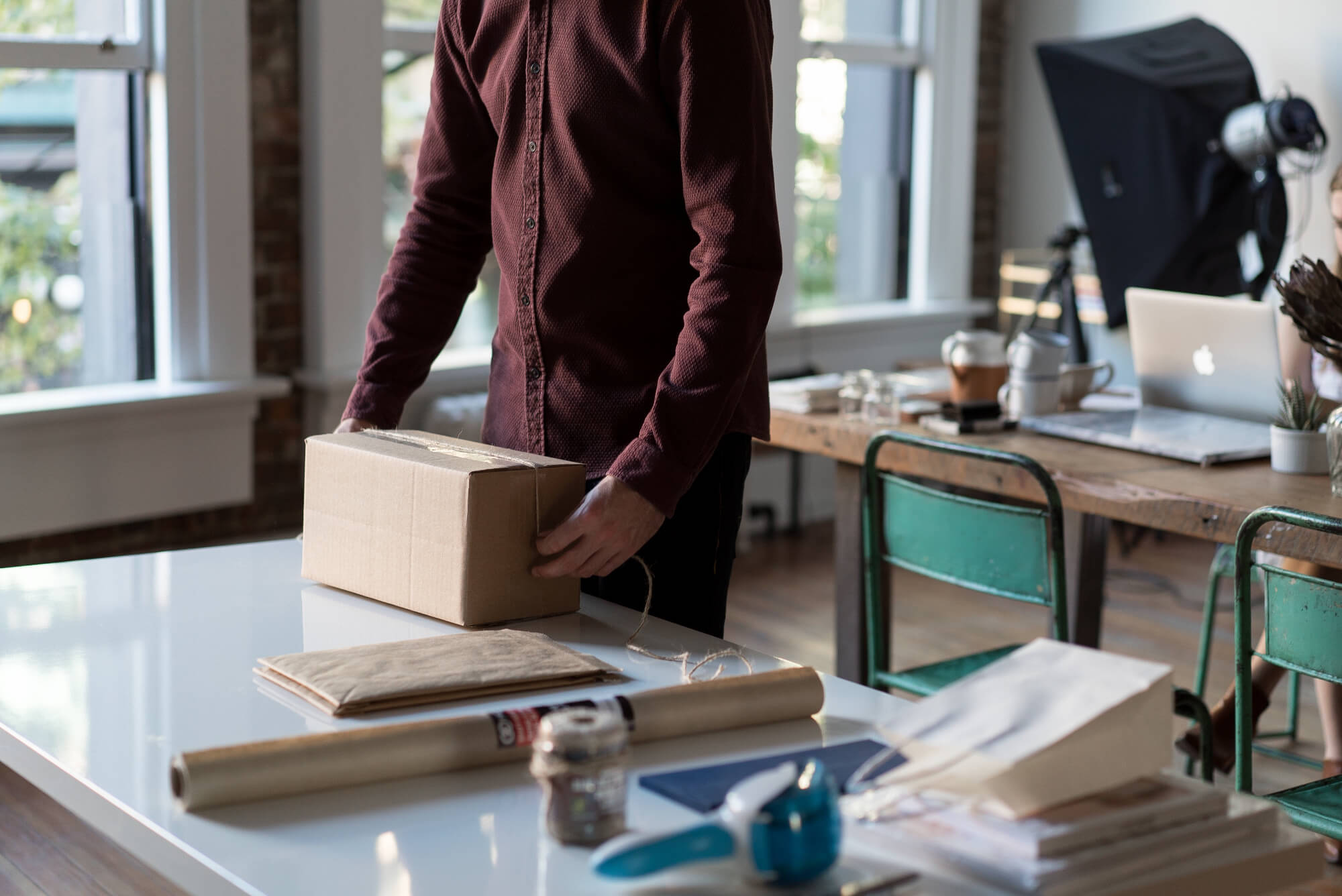 What Can a Virtual Phone System Do for Your Online Shop?
