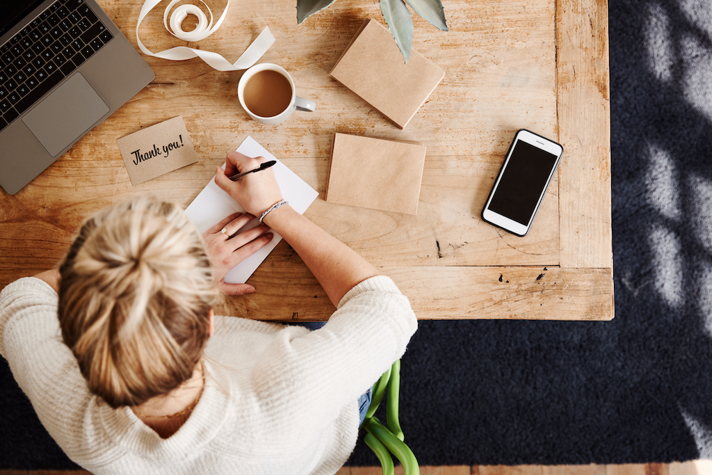 How to Write Business Thank You Notes Like a Pro